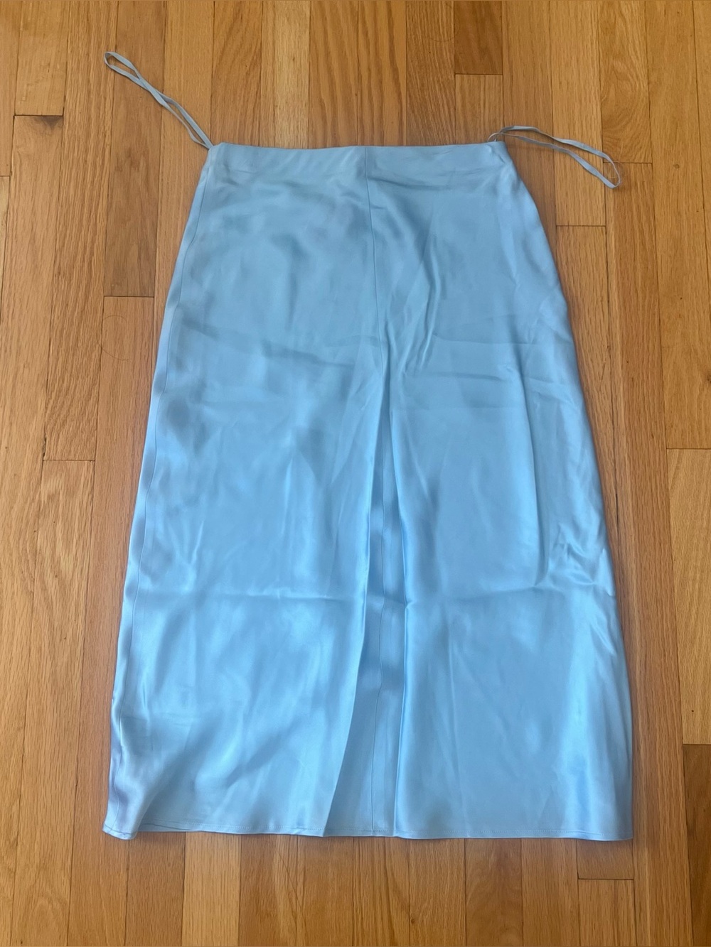 L'AGENCE Perin Silk Midi Skirt in Sky Blue size Small NWT - Picture 5 of 7
